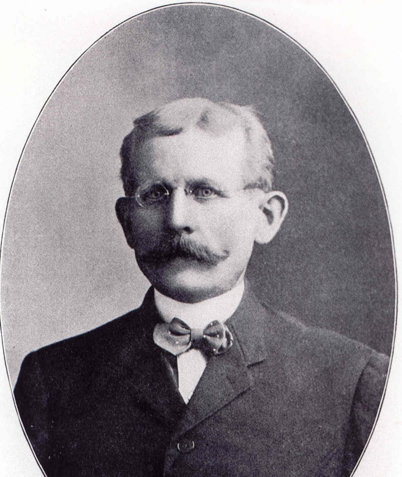 Albert E Beyer
